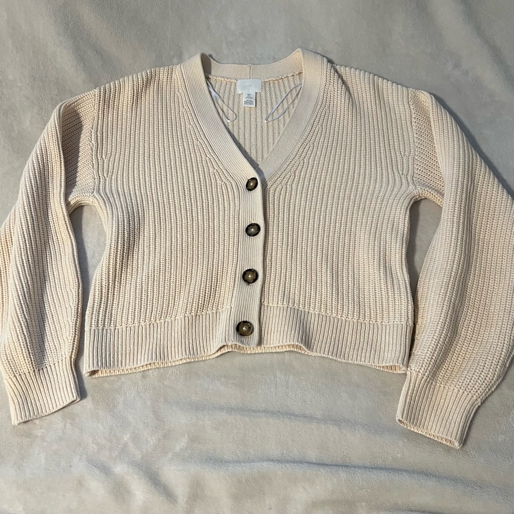 NWOT Cream Chunky Ribbed Knit Cardigan